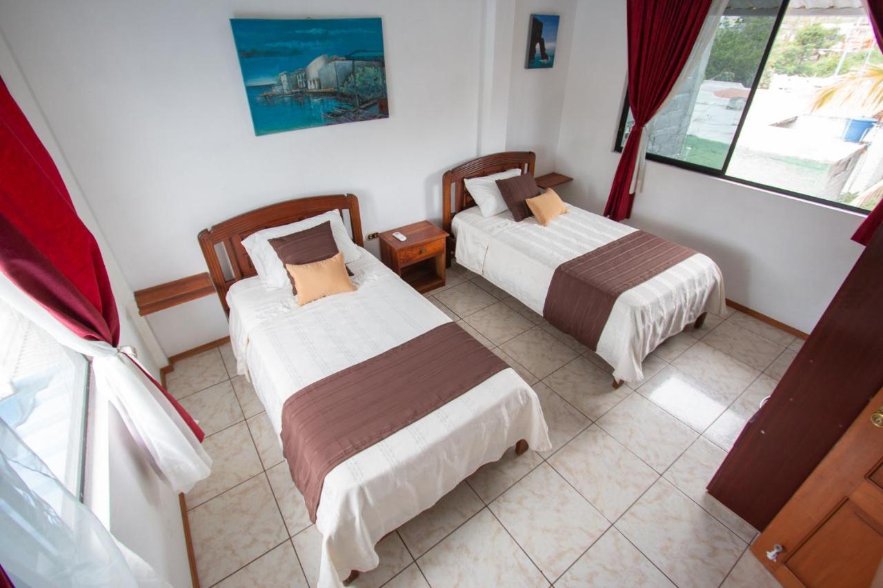 Maytenus Galapagos Puerto Ayora  Exterior photo