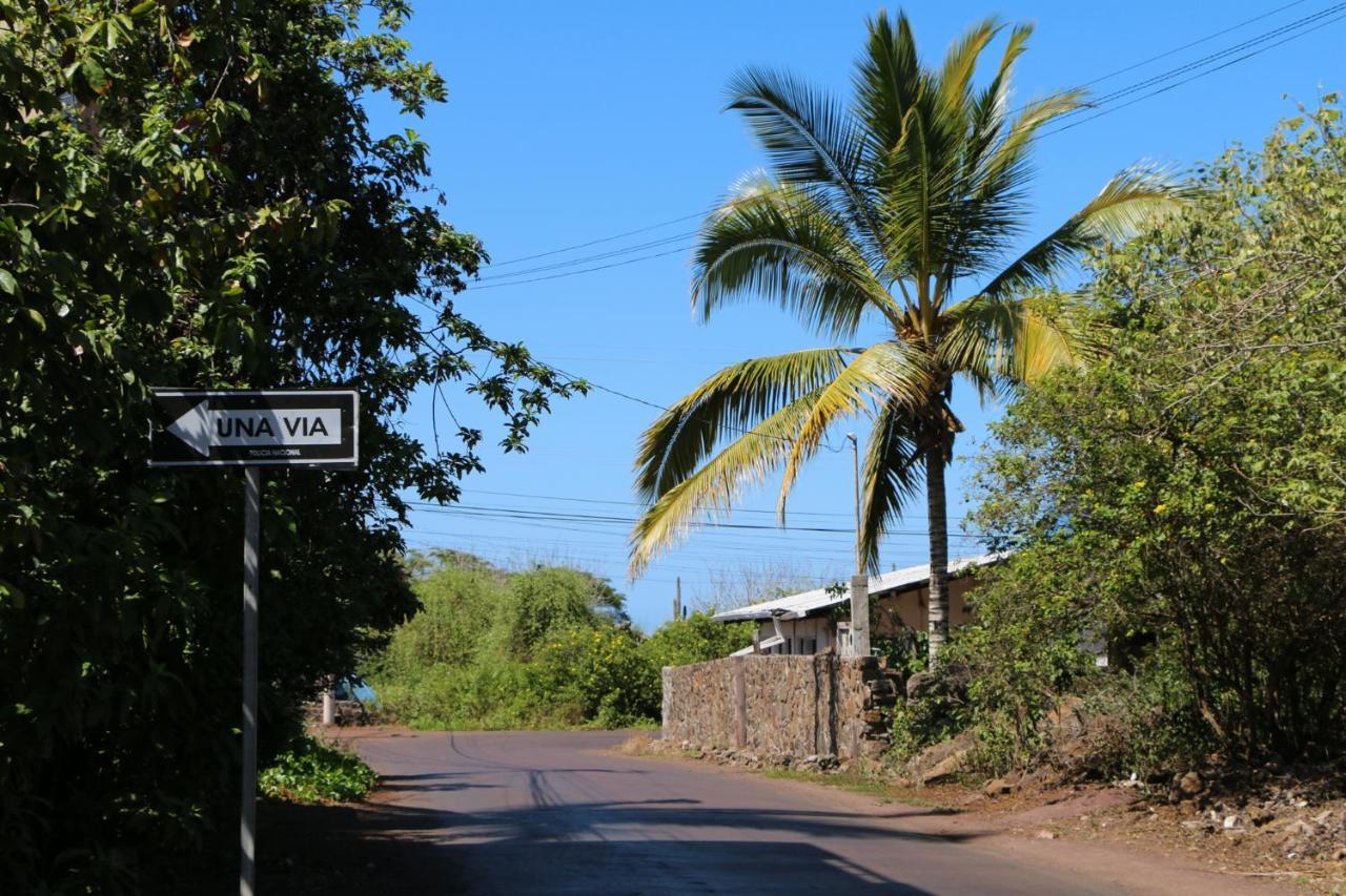 Maytenus Galapagos Puerto Ayora  Exterior photo